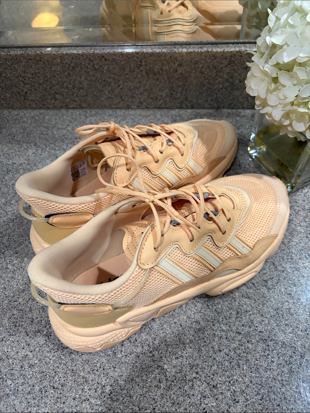 Adidas Ozweego Women’s Peach Mesh Lace-Up Sneakers Size 11